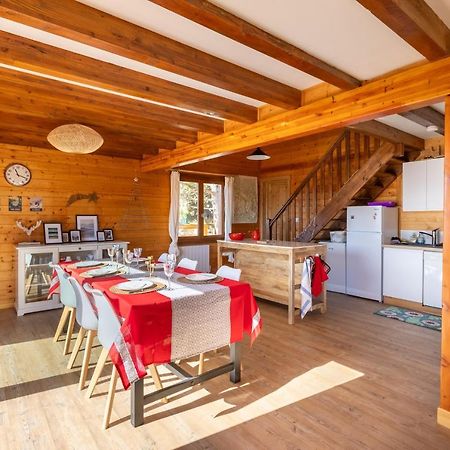 Chalet Les Tilleuls - Jolie Vue Montagne Et Lac 레 장글 외부 사진