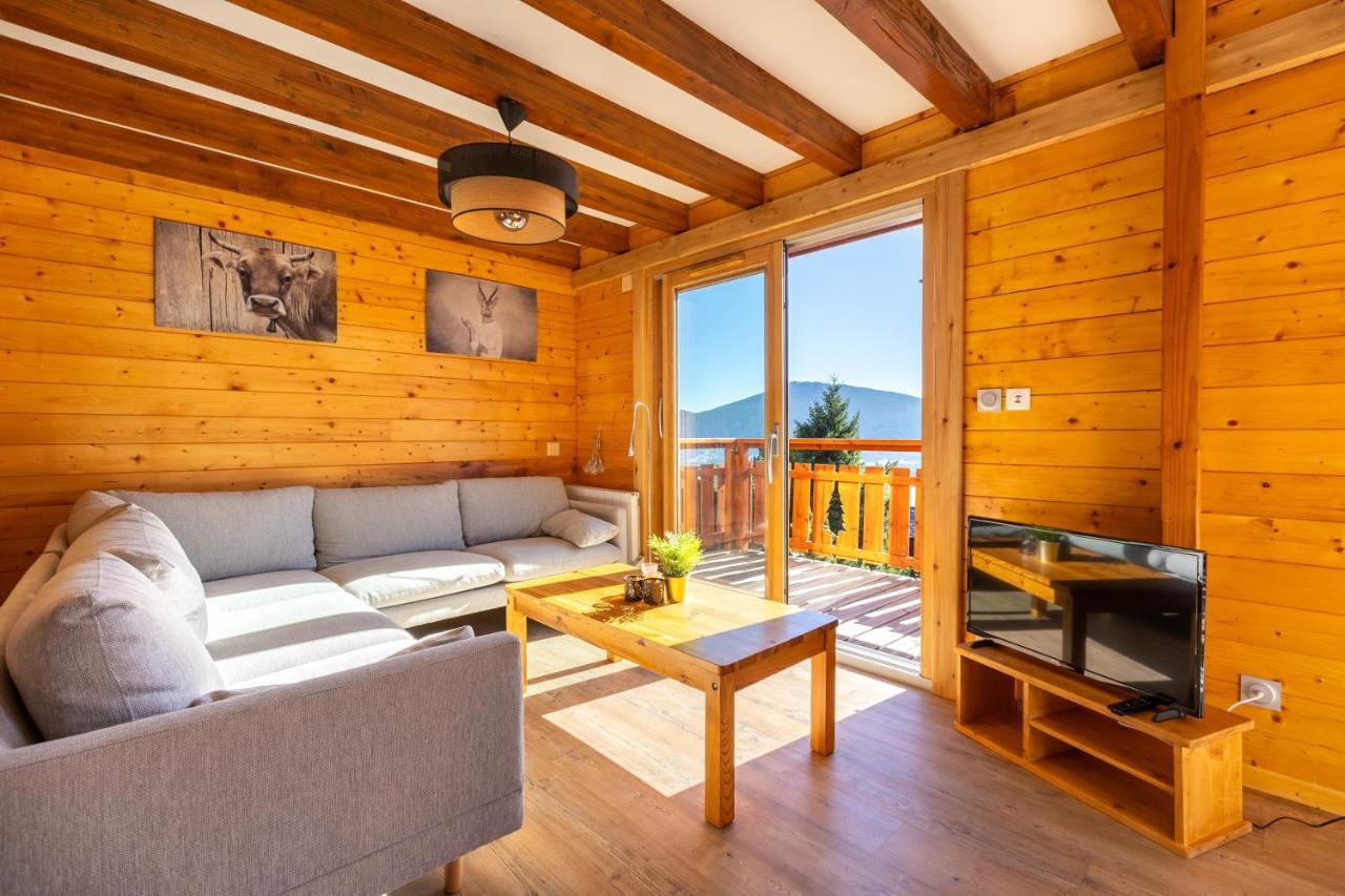 Chalet Les Tilleuls - Jolie Vue Montagne Et Lac 레 장글 외부 사진